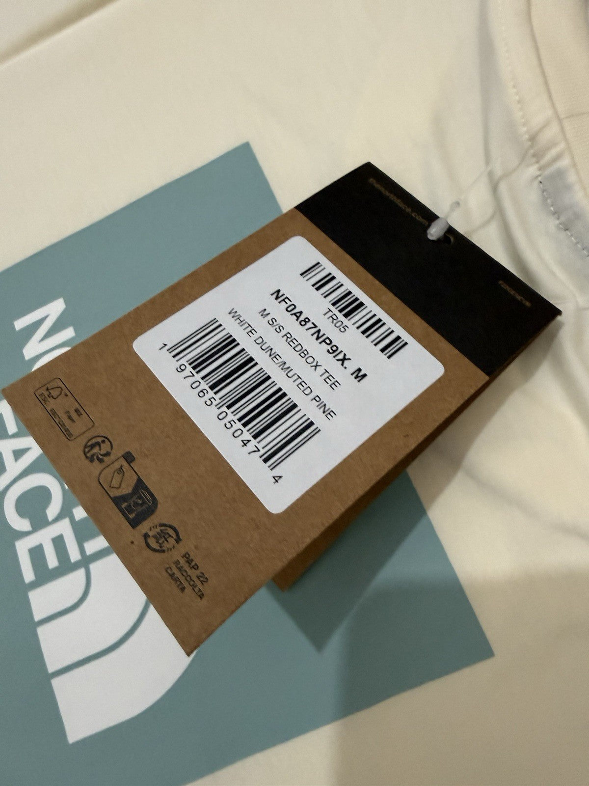 The North Face Men's NSE Box Logo T-Shirt, Size Medium2