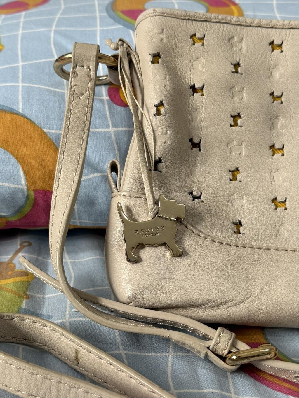 Radley Leather Crossbody Bag Cream2