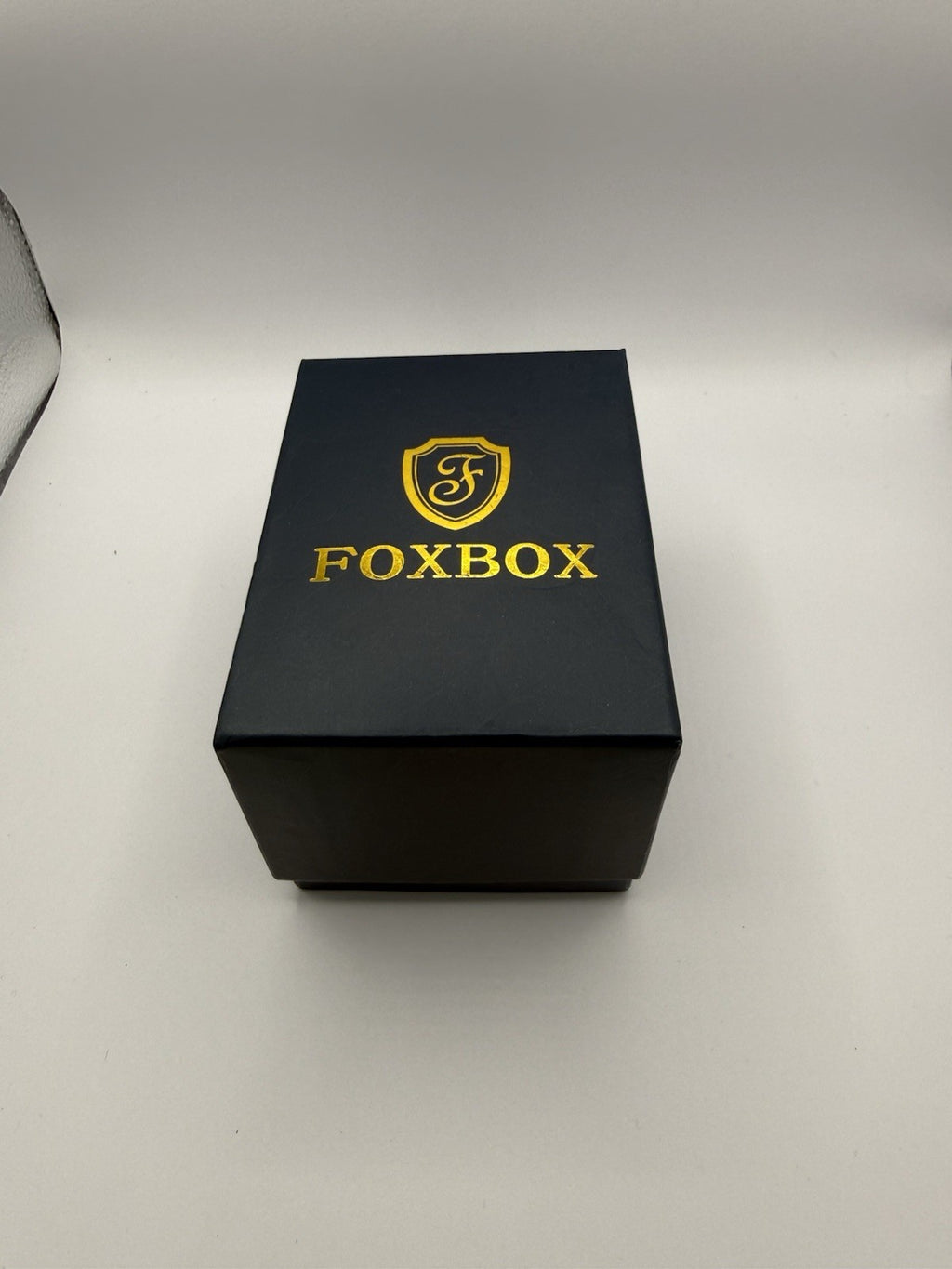 Fox Box Men's Watch Gold Tone with Silicone Band5