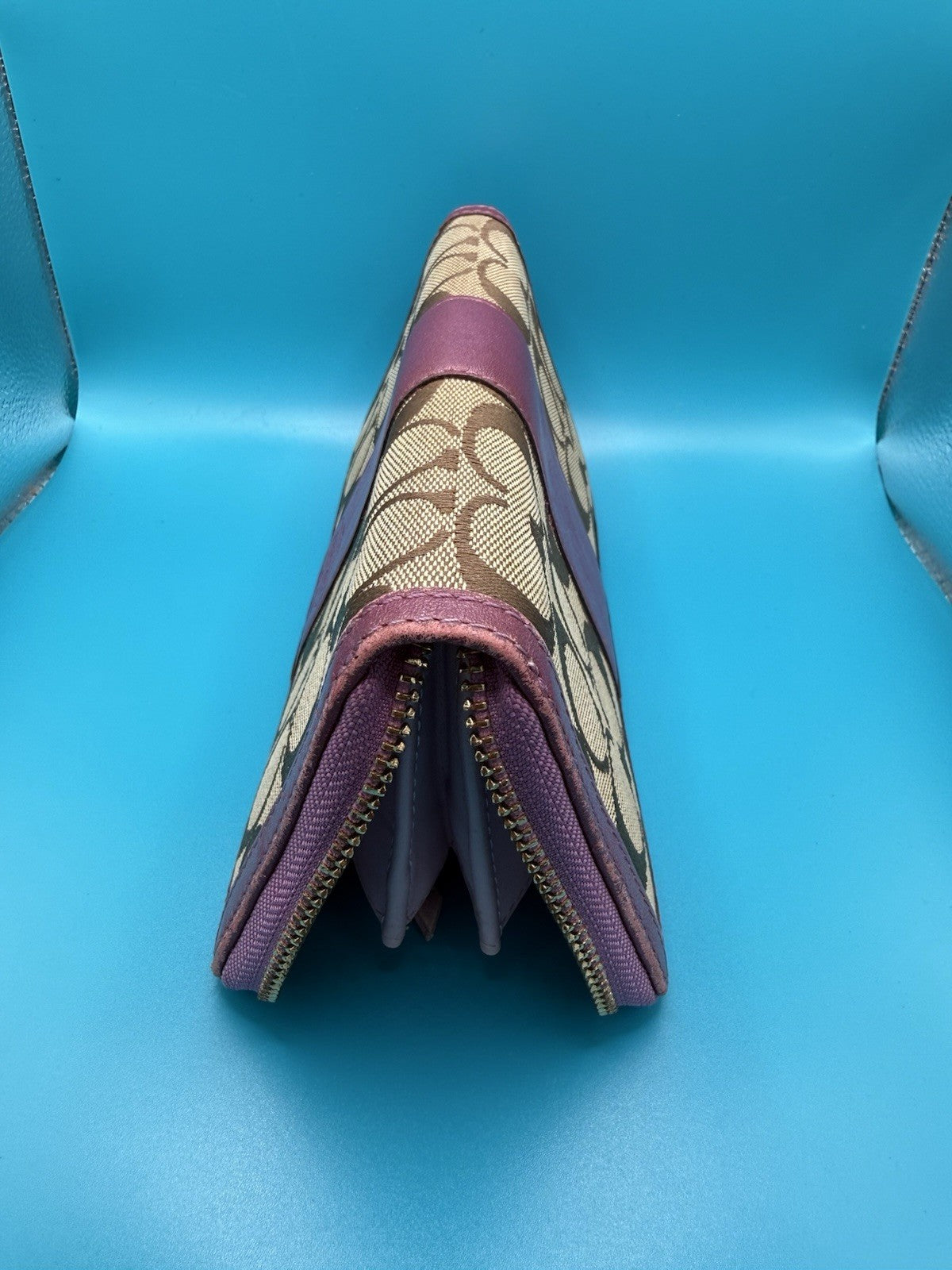 Coach Signature StripeAccordion Zip Wallet in Khaki/ Magenta4
