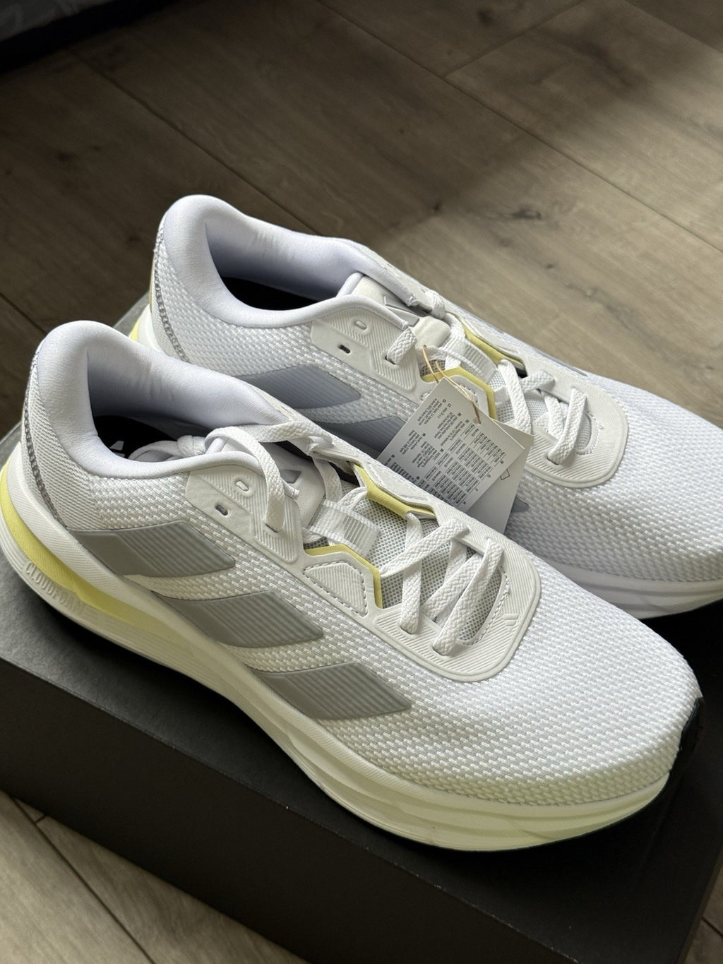 Adidas Galaxy 7 Women's Running Shoes UK Size 8 Brand New White0