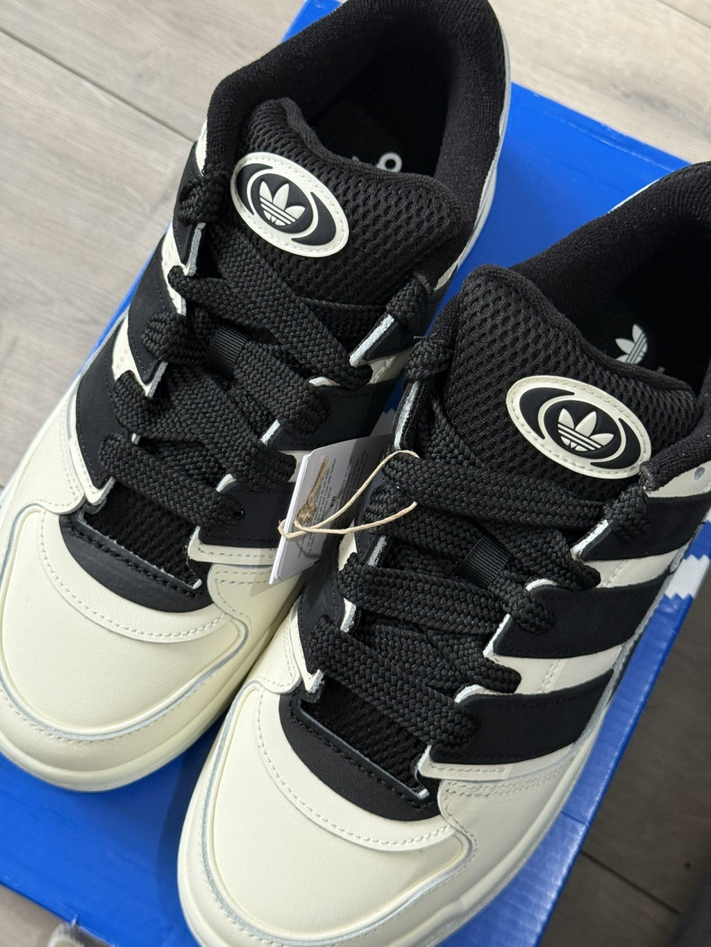 Adidas Forum2000 Off White Black JQ5241 Men's Trainers Size UK 8, Size 8.5 US4
