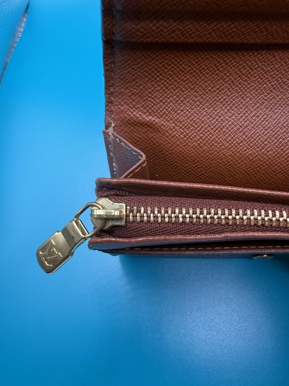 Louis Vuitton Monogram Women's Wallet8