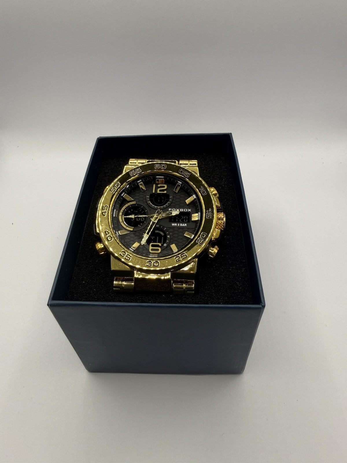 Fox Box Men's Watch Gold Tone with Silicone Band4