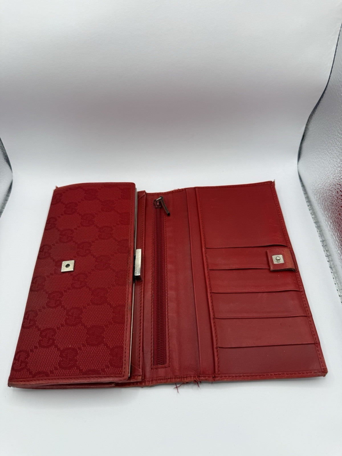 Gucci Red GG Canvas & Leather Women’s Wallet with Zip Coin Pocket, Credit Card3
