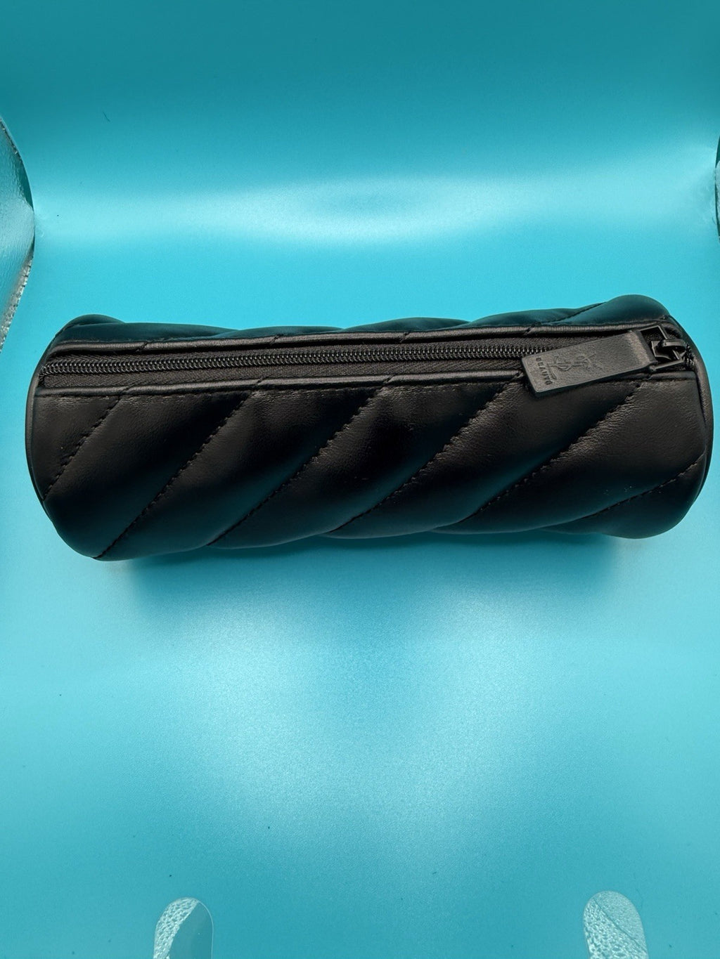 Yves Saint Laurent Beaute Premium Black Quilted Leather Zip Beauty Bag1
