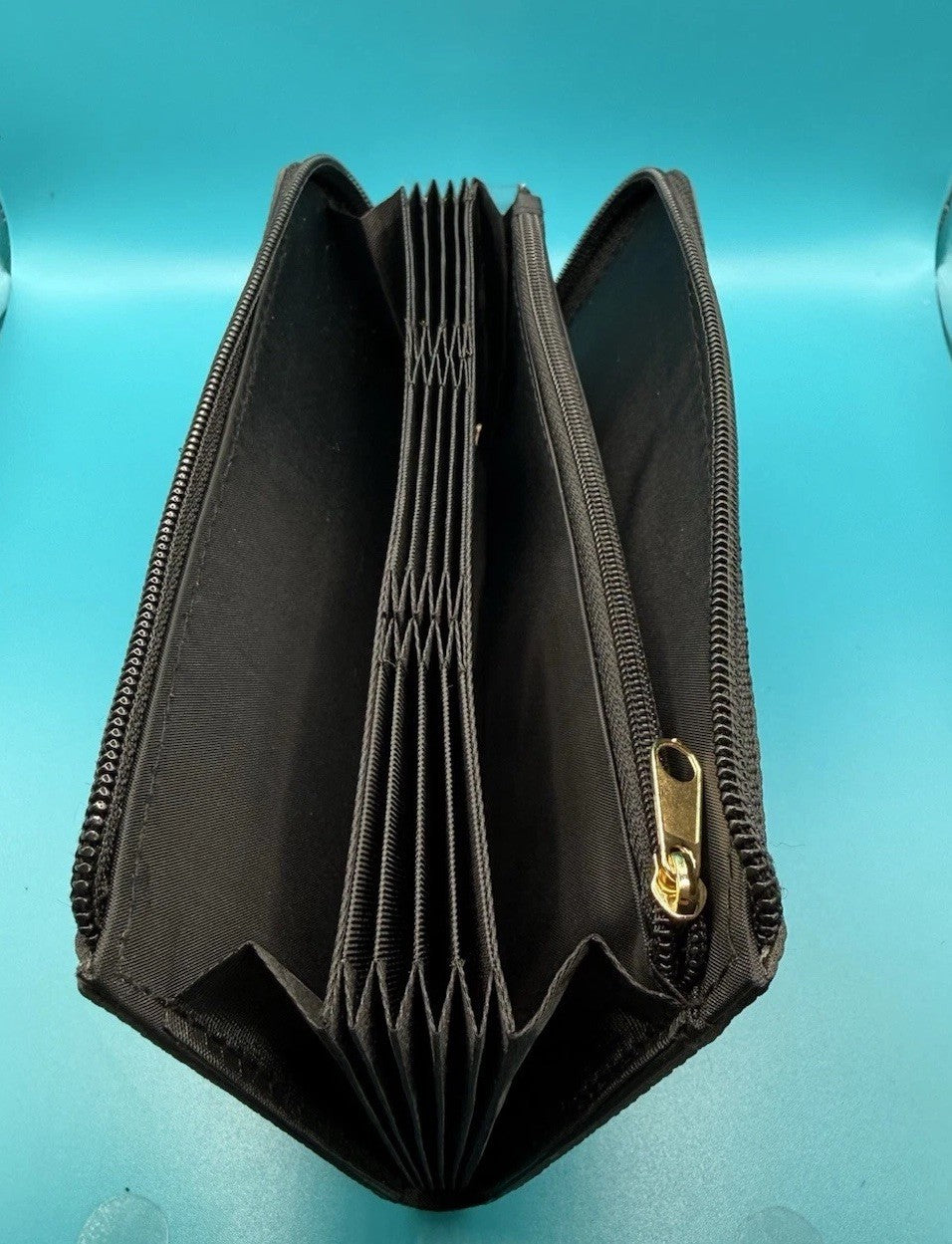 Nano Universe Pebbled Zip-Around Long Wallet Pouch5