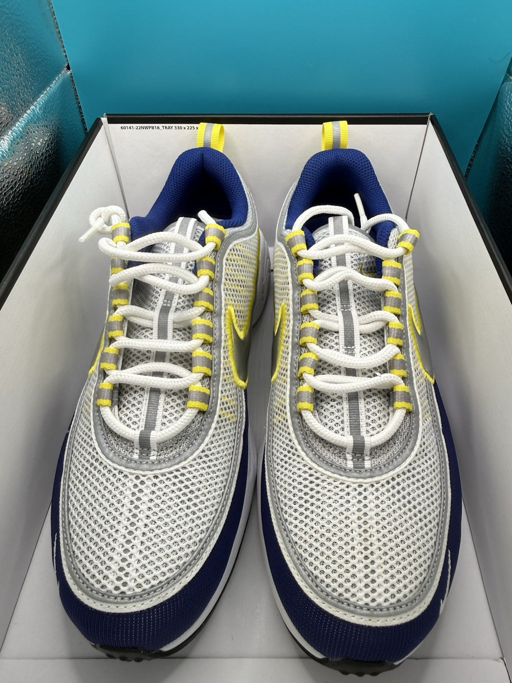Nike Air Zoom Spiridon SP Men's Trainers UK Size 8 in White/Metallic Silver1