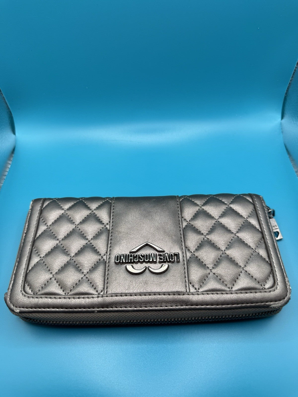 Love Moschino Quilted Faux-Leather Shoulder Bag in Metallic Pewter with Purse12