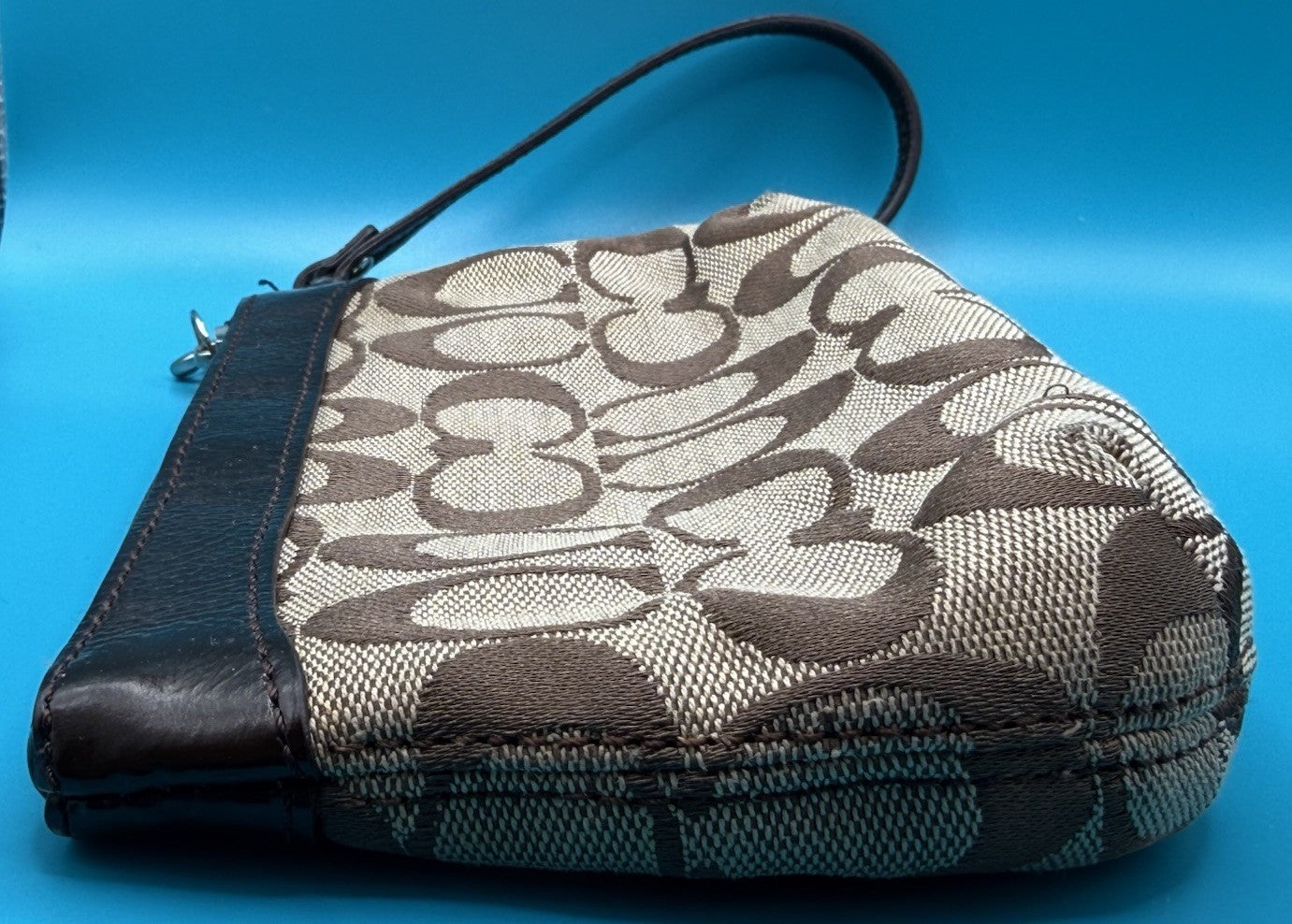 Coach Signature Logo Canvas & Leather Women’s Wristlet Wallet Zip, Credit Card2