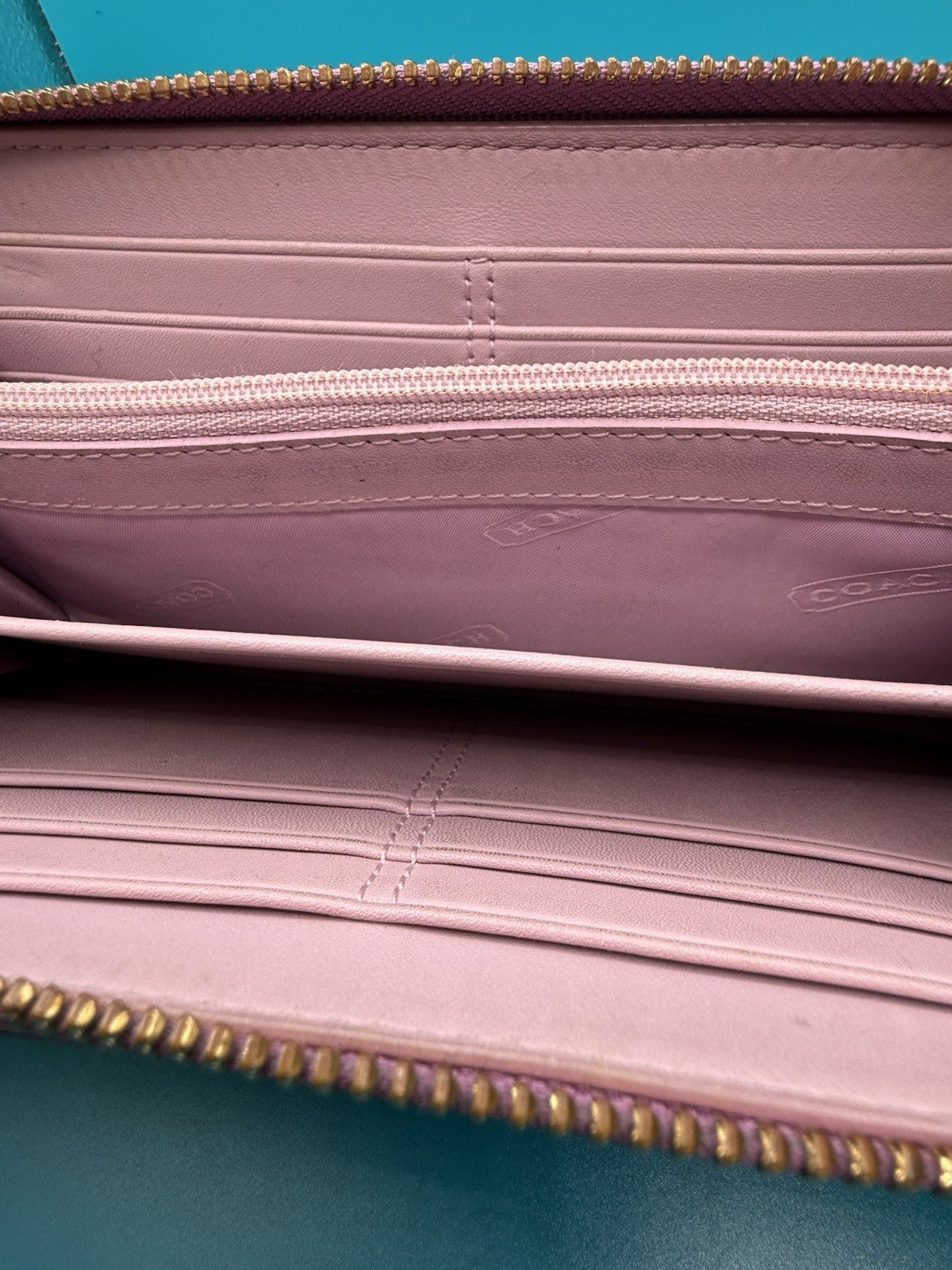 Coach Signature StripeAccordion Zip Wallet in Khaki/ Magenta7