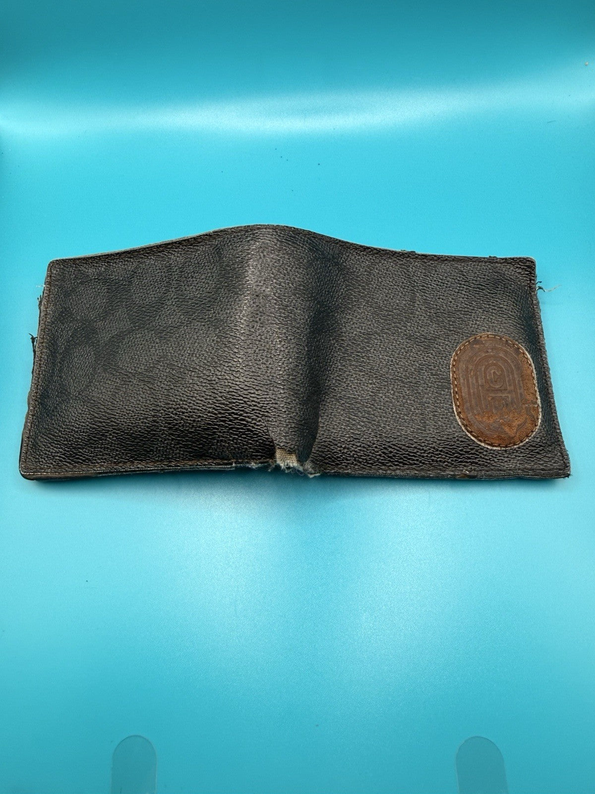 Vintage Coach Signature Jacquard Bifold Wallet (Black)10