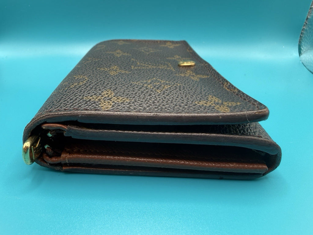 Louis Vuitton Monogram Women's Wallet3
