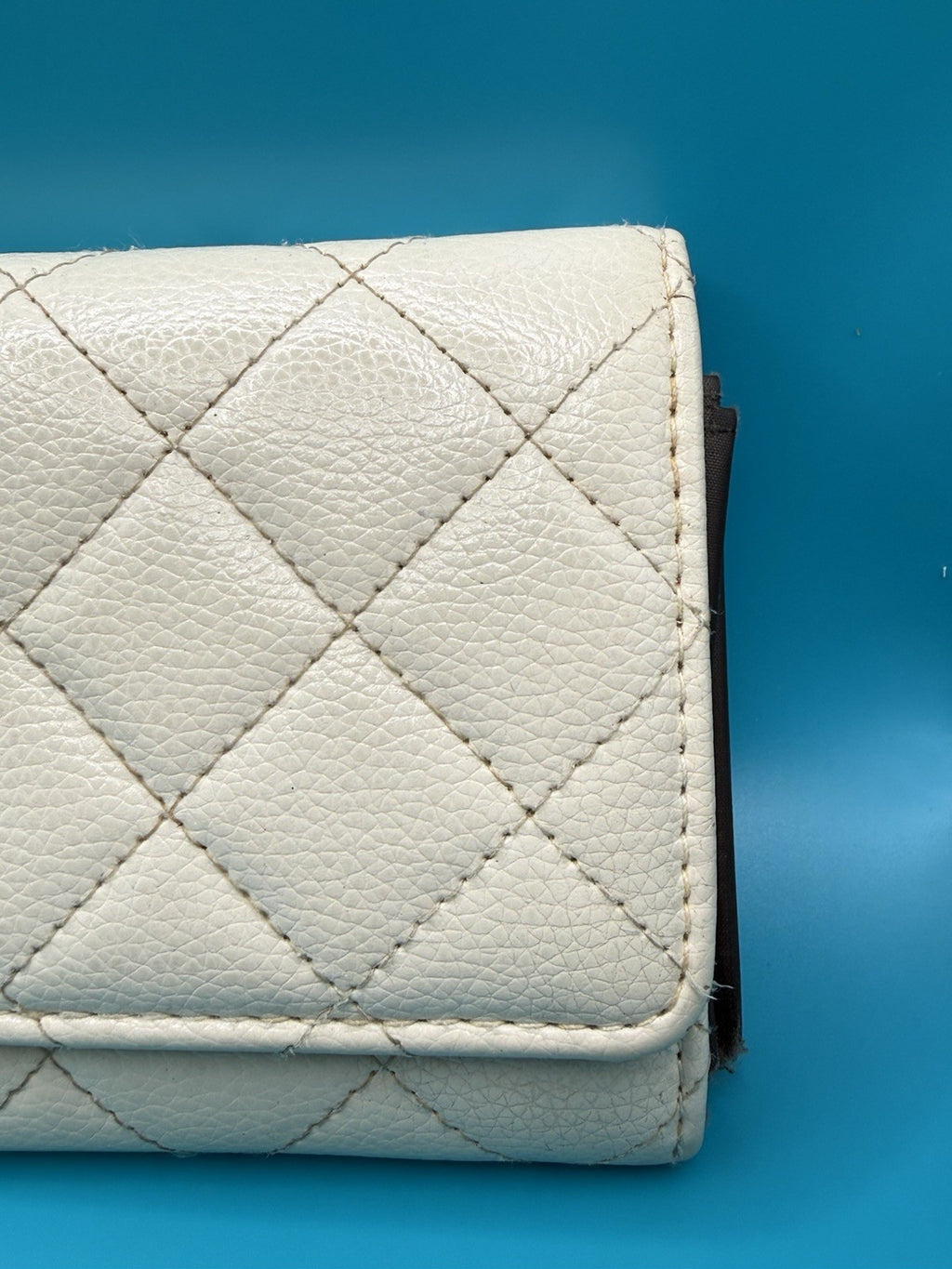 La Bagagerie Quilted Continental Wallet Clutch in Off-White Leather7