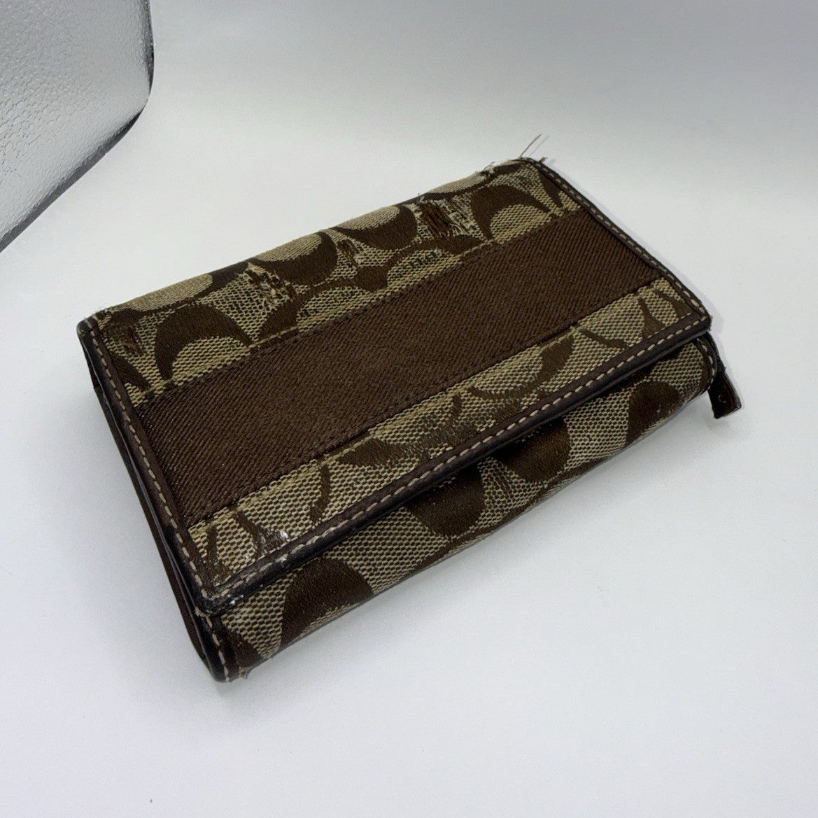 Coach Signature Canvas & Leather Women’s Wallet, Zip Snap, Credit Card Brown0